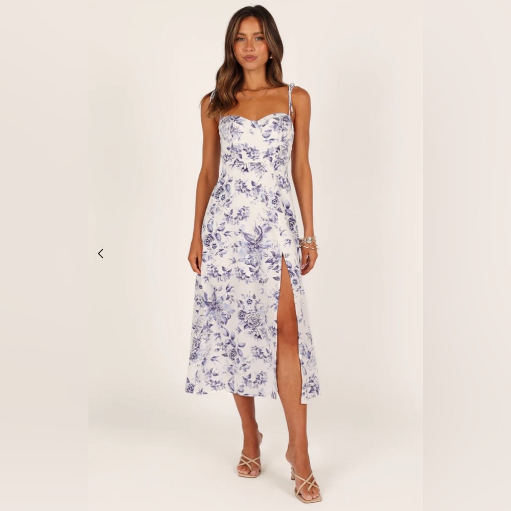 NWOT petal and pup Azelia dress